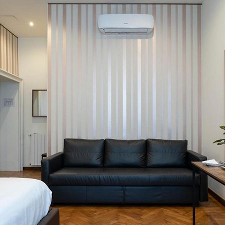 Varese Suites Εξωτερικό φωτογραφία