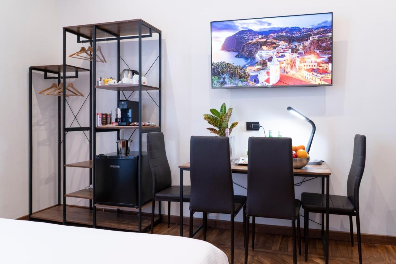 Varese Suites Εξωτερικό φωτογραφία