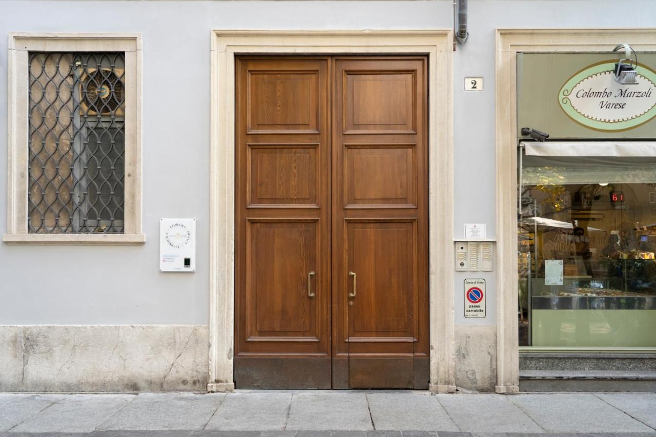 Varese Suites Εξωτερικό φωτογραφία